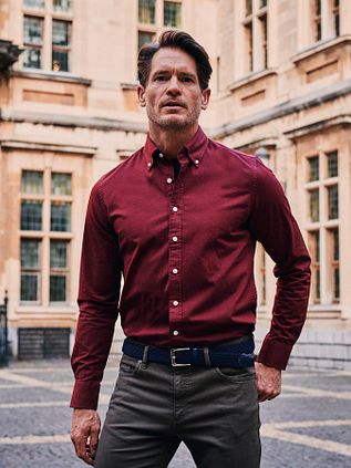 King Essentials The Tommy Chemise Pomegranate