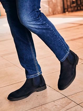 Suitable Chelsea Boot Suede Navy