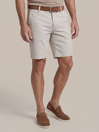 Suitable Ferdinand Structure Short Grau