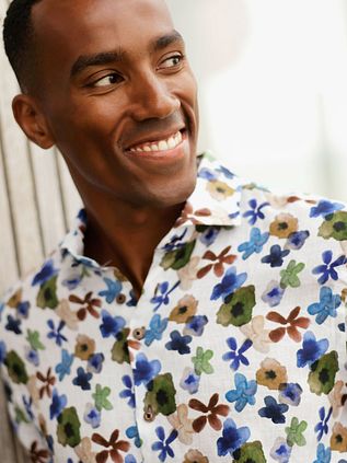 R2 Skjorte i Lin med Blomstermønster Multifarget