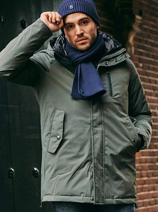 Suitable Beanie-Mütze und Schal Set Marineblau