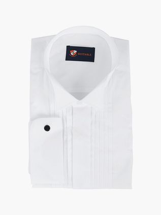 Hvit plissert smokingskjorte med vingekrage