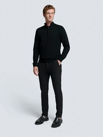 No Excess Half Zip Pullover Black