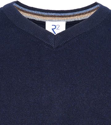 R2 Pull Laine Merino Marine Product / Detail
