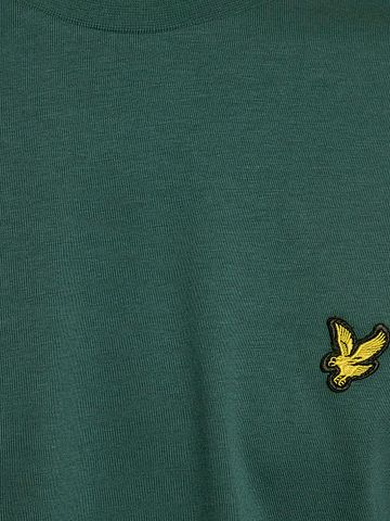 Lyle and Scott T Shirt Everglade Green Model / Detail