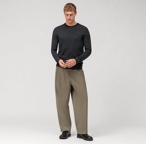 Olymp Pullover Lvl 5 Dunkelgrau Model / Voorkant