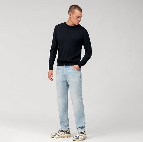 Olymp Pullover O-Hals Wolle Dunkelblau Model / Voorkant