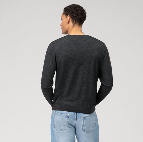 Olymp Trui O-Hals Wol Antraciet Model / Voorkant