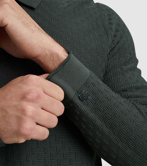 Cast Iron Long Sleeve Half Zip Poloshirt Struktur Grün Model / Detail