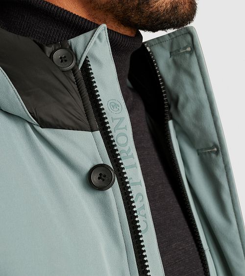 Cast Iron Ramture Jacket Light Blue Model / Detail