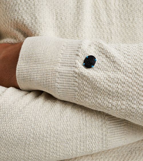 Cast Iron Strikket Halv Zip Trøje Ecru Model / Detail