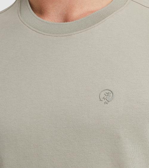 Cast Iron T-shirt Lysegrøn Model / Detail