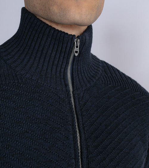 Petrol Strickjacke Kankakee Navy Model / Detail