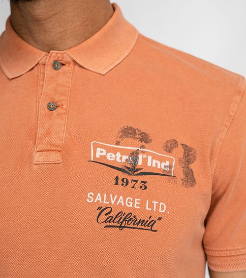 Petrol Poloskjorte med Oransje Logo Model / Detail