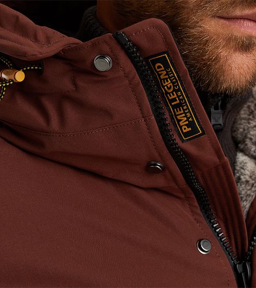 PME Legend Ice Pilot Parka Rust Model / Detail