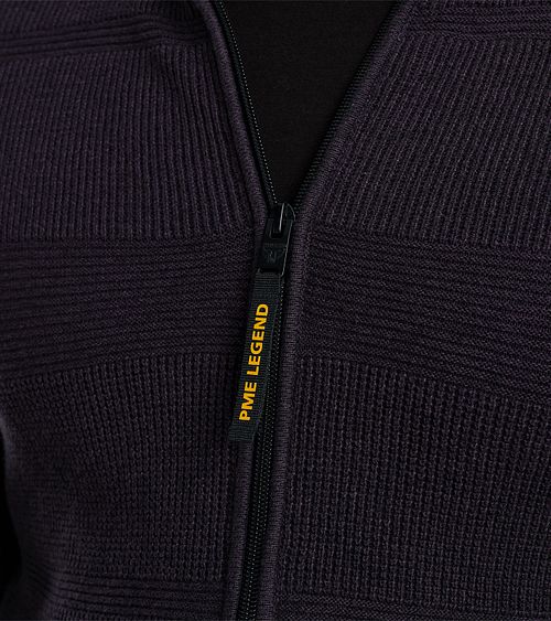 PME Legend vest i lilla Model / Detail