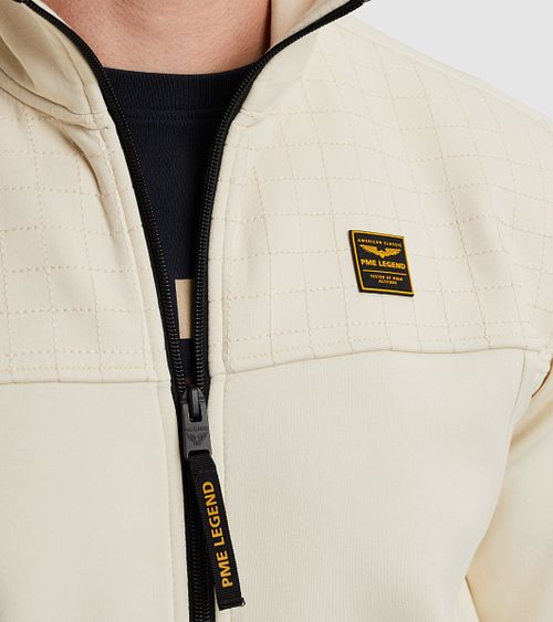 PME Legend Vest Spacer Ecru Model / Detail
