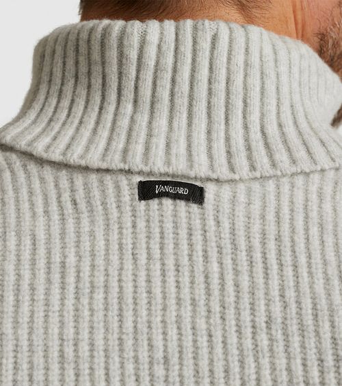 Sweter Vanguard z półzamkiem, struktura, ecru Model / Detail