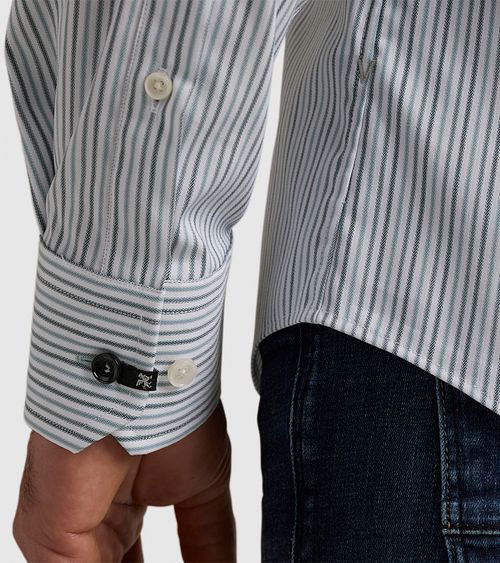 Vanguard Hemd Strepen Lichtblauw Model / Detail