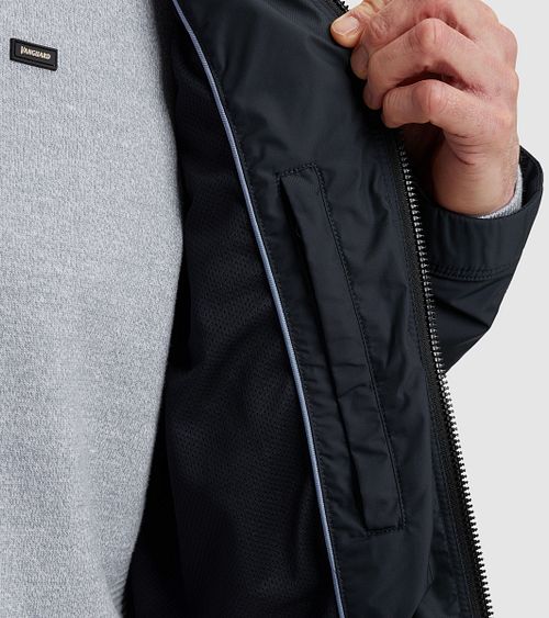 Vanguard Jakke Wheelster Navy Model / Detail