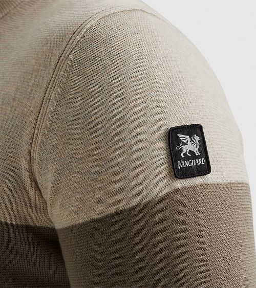 Vanguard Pullover Streifen Beige Model / Detail