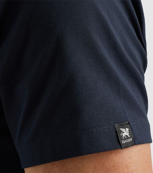 Vanguard T-Shirt Jersey Navy Model / Detail