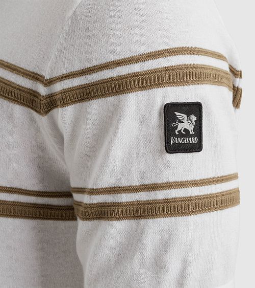 Vanguard Stickat T-shirt Randig Model / Detail