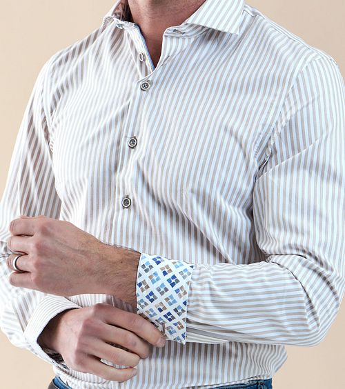 R2 Chemise Rayures Beige Model / Voorkant