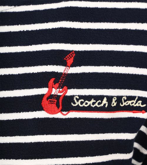 Scotch and Soda strikketrøje i mørkeblå med bandana-stribet design Product / Detail