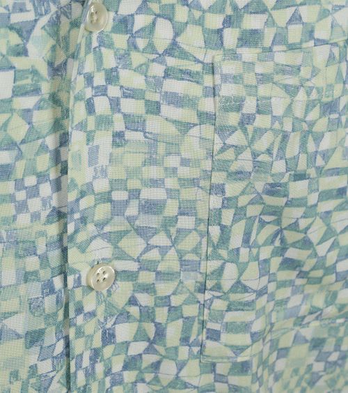 Camicia a maniche corte Scotch and Soda con stampa verde chiaro Product / Detail