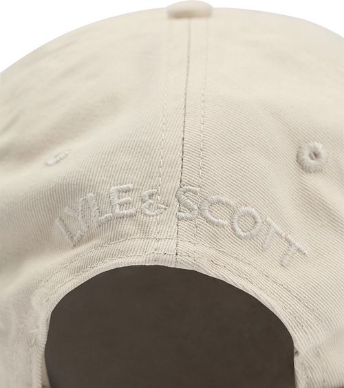 Lyle & Scott Pet Cove Ecru Product / Detail