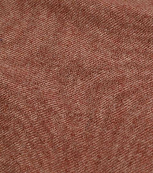 Sciarpa Profuomo in lana d’agnello color mogano Product / Detail