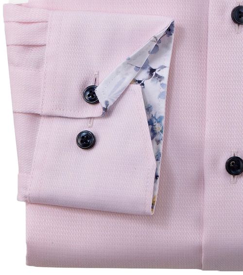 Olymp Luxor Shirt Structure Pink Model / Detail