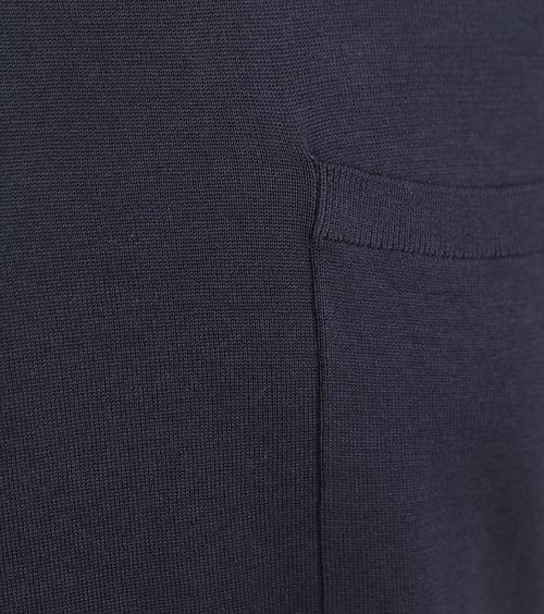 Passande Stickad T-shirt Ficka Kompakt Marinblå Product / Detail