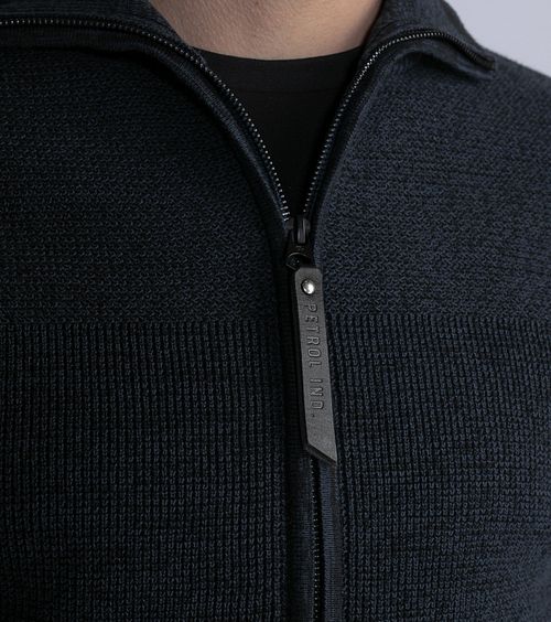 Petrol Weste Maywood Marineblau Model / Detail