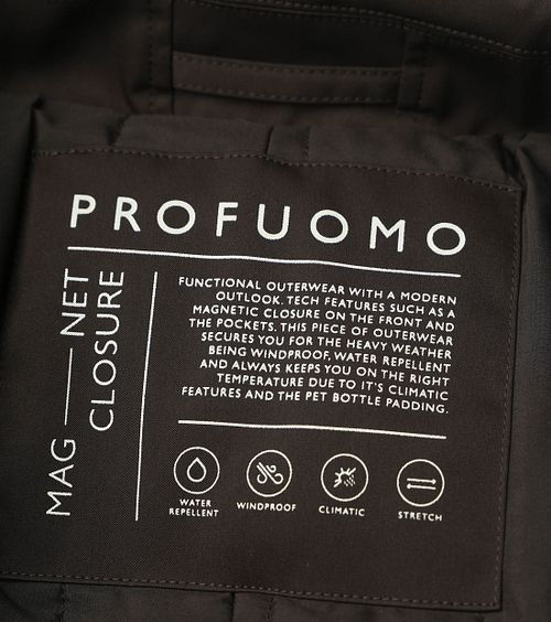 Profuomo Magnet Frakk Brun Product / Detail