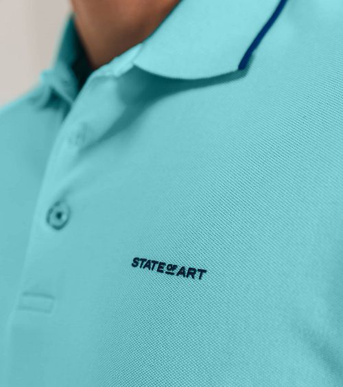 State of Art Poloshirt Piqué Bleu Clair Model / Detail
