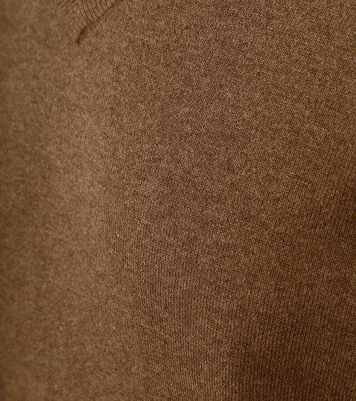 Steppin' Out Jersey de algodón y cashmere con cuello en V camel Product / Detail