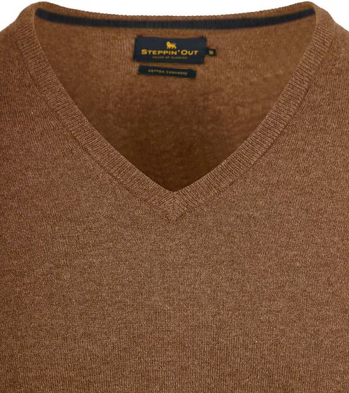 Steppin' Out Maglione in cotone e cashmere con scollo a V cammello Product / Detail