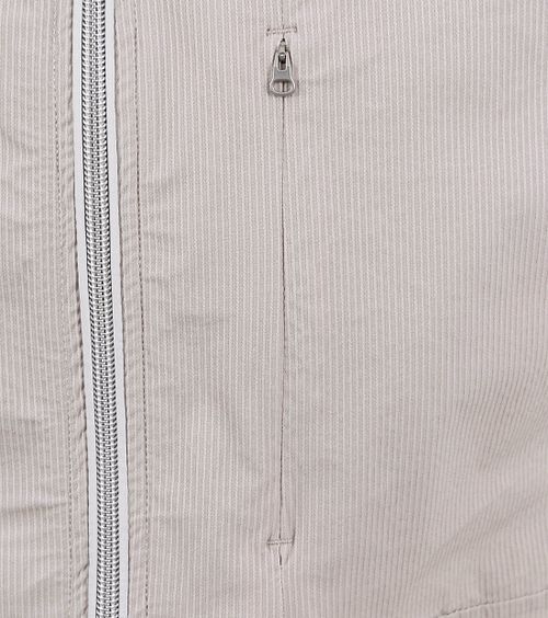 Passande Väst Tam Beige Product / Detail