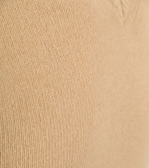 Jersey Suitable de lana con cuello de pico beige Product / Detail