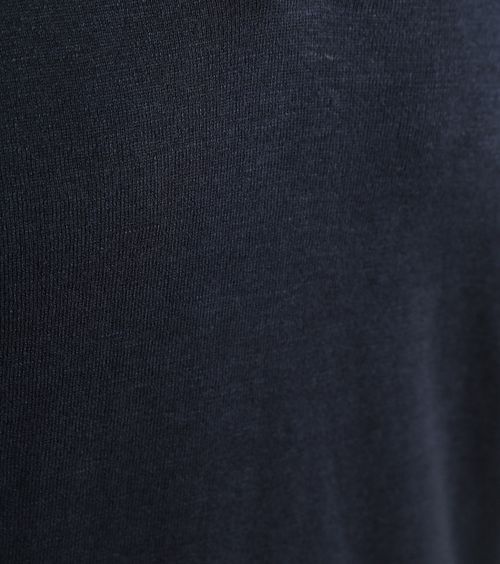 Suitable Polo Riva Linnen Navy Product / Detail