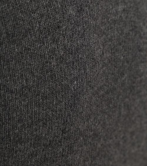 Suitable Sweter z wełny jagnięcej z dekoltem w serek antracytowy Product / Detail