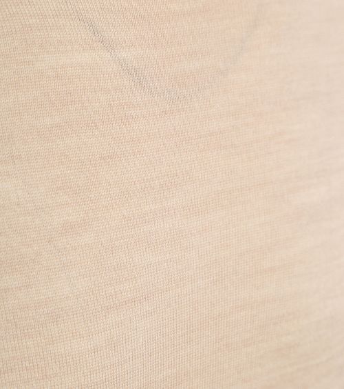 Sweter z wełny merino Suitable w kolorze ecru Product / Detail