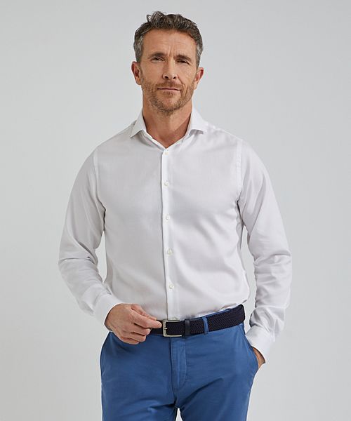 Steppin' Out Skjorta Dobby Vit Model / Voorkant