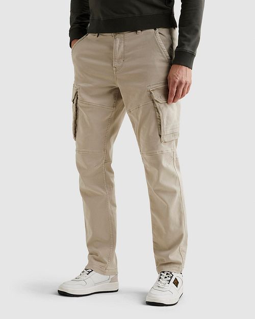 PME Legend Expedizor Cargo Trousers Greige Model / Voorkant