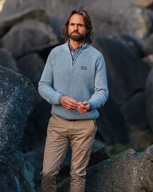 NZA Halv lynlåstrøje Drake Lyseblå Model / Voorkant