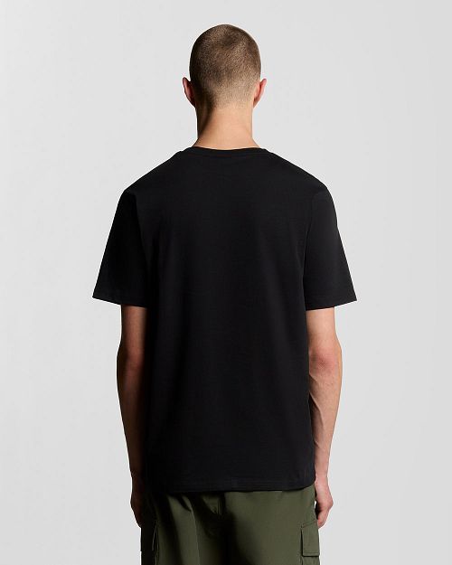 T-Shirt Lyle and Scott Negro Model / Zijkant