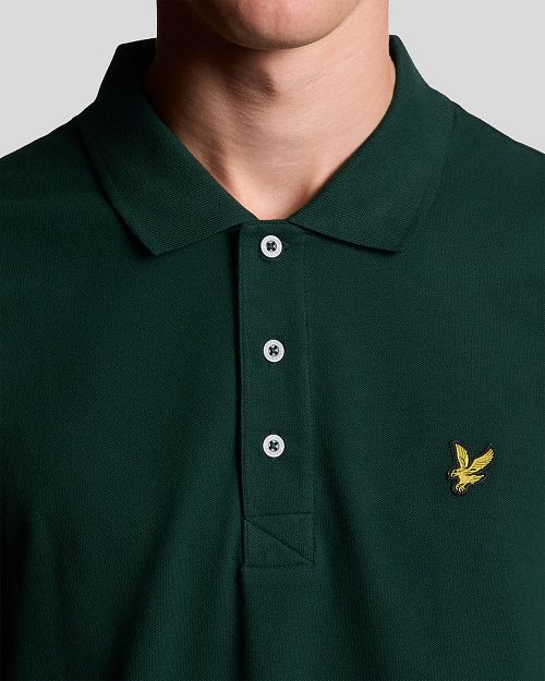 Lyle & Scott Polo Mörkgrön Model / Detail