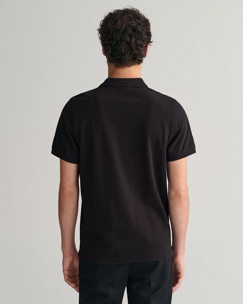 Gant Shield Piqué Poloshirt Schwarz Model / Achterkant